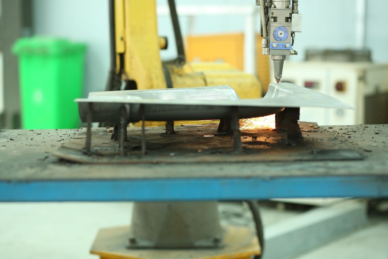 Debabrother automatisch voersysteem Voor efficiënt en nauwkeurig transport